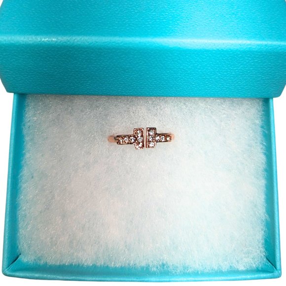 Adjustable Rose Gold-Tone Stackable 'T' Wire Ring - NWT - Picture 2 of 6